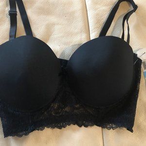 Gorgeous Black and Lace Bra; NEW WITH TAGS; PushUp